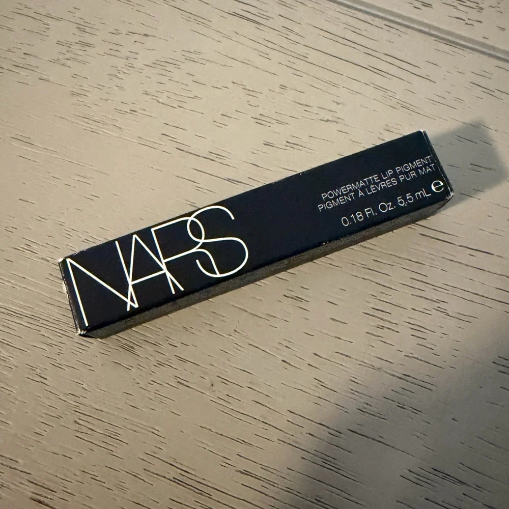 NEW NARS Powermatte Lip Pigment Lipstick Shade Wild Night Deep Purple NIB